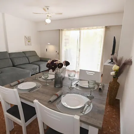 Edificio Manilamar * 卡尔佩